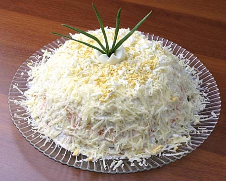 посипаємо жовтками