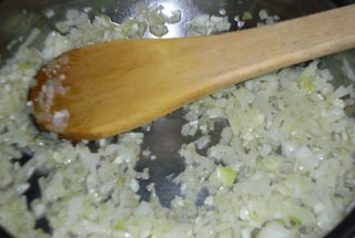 смажимо цибулю