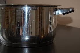 моєму каструлю