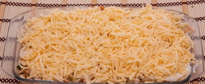 укладаємо лазанью у форму