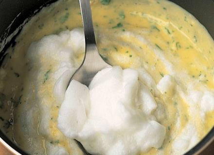 готуємо омлетну суміш