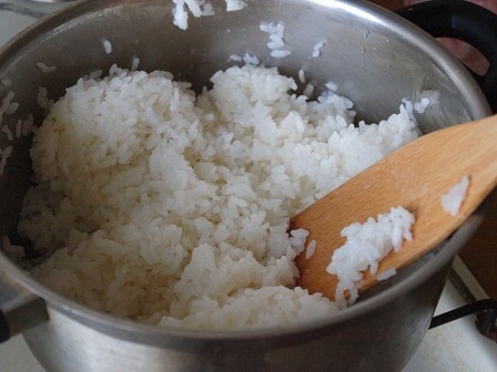 Відварюємо рис