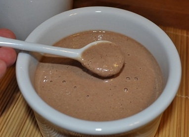 У тісто додаємо какао