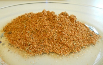 змішуємо всі спеції і сіль