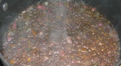 додаємо овочевий бульйон