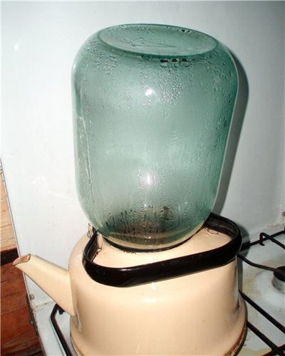 чайник банкою