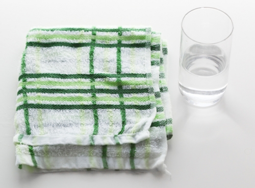 Підготуємо мокре рушник