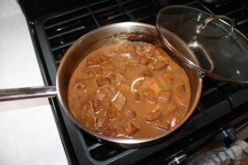 тушкуємо яловичину