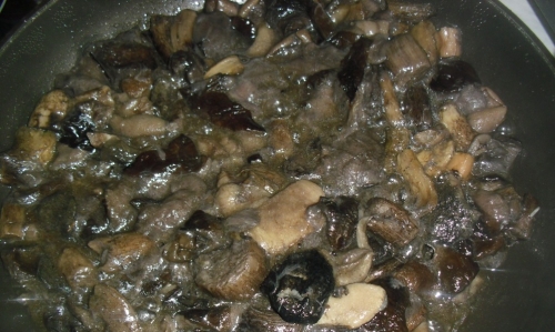 обсмажуємо гриби