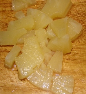 ананас Ріжемо