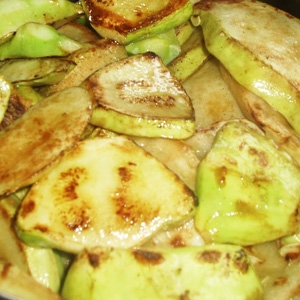 смажені патисони