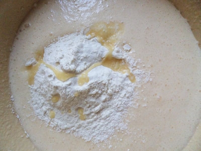 масло в тісті