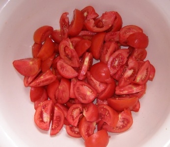 нарізані помідори