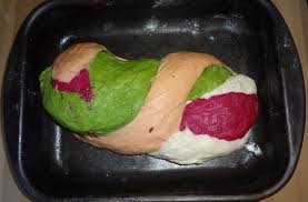 Розкладаємо тісто