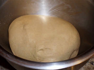 замішуємо тісто