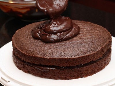 шоколадний торт