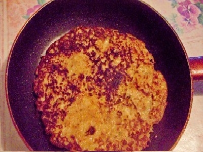 Смажимо картопляний млинець