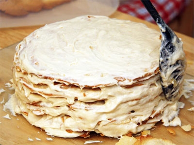 торт з кремом