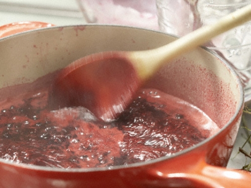 варимо сік смородини