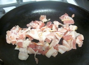 Обсмажуємо бекон