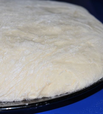 замішуємо тісто