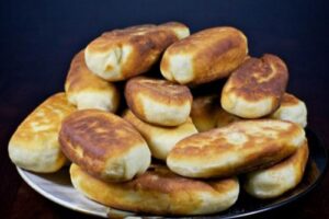 Швидкі пиріжки на кефірі