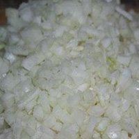цибулю кубиками