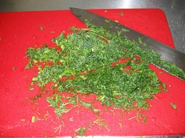 кріп дрібно рубаємо