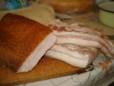 шматки сала