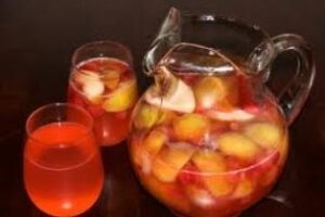 Компот з солодких яблук