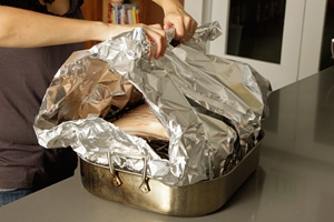 скручуємо краї фольги