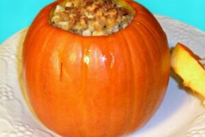 Рис в гарбузі, запечений в духовці