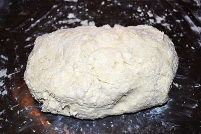 замішуємо тісто