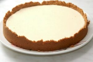 Пиріг зі згущеним молоком