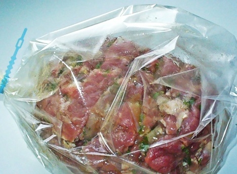 запікаємо мікс в рукаві