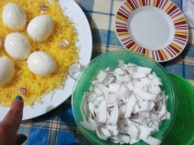 троянди з кокосової стружки