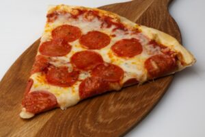 Піца пепероні
