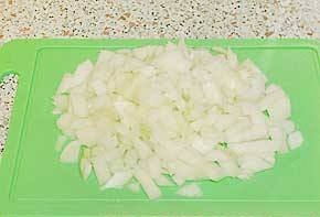 нарізаємо лук