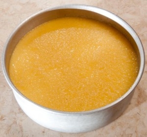 заливаємо глазур на застиглу поверхню начинки