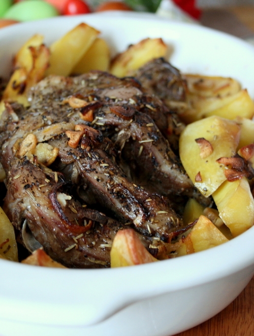 готова баранина з гарніром