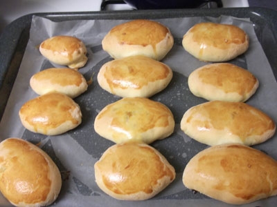 пиріжки на деко