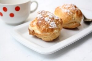 Легкі еклери з заварним кремом