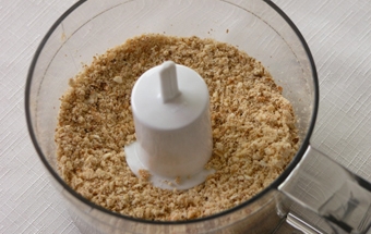 перемелюємо мигдаль