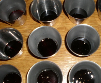 Розливаємо карамель по формочках