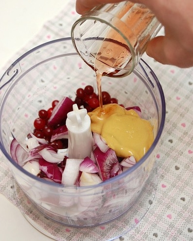 додаємо в блендер журавлину 