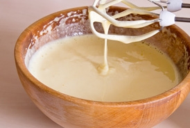 замішуємо всі компоненти для тіста