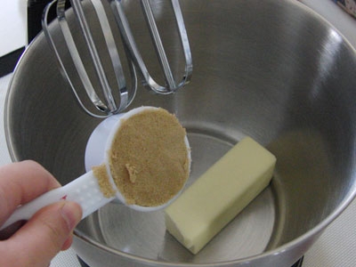 масло і цукор