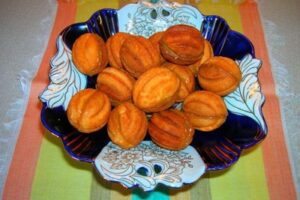 Горішки зі згущеним молоком