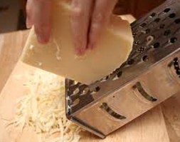 натираємо сир твердий