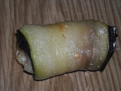 рулет з баклажана